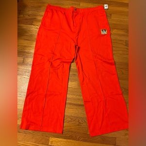 NWT AUTHENTIC DISNEY PARKS MINNIE MOUSE LOUNGE PANTS